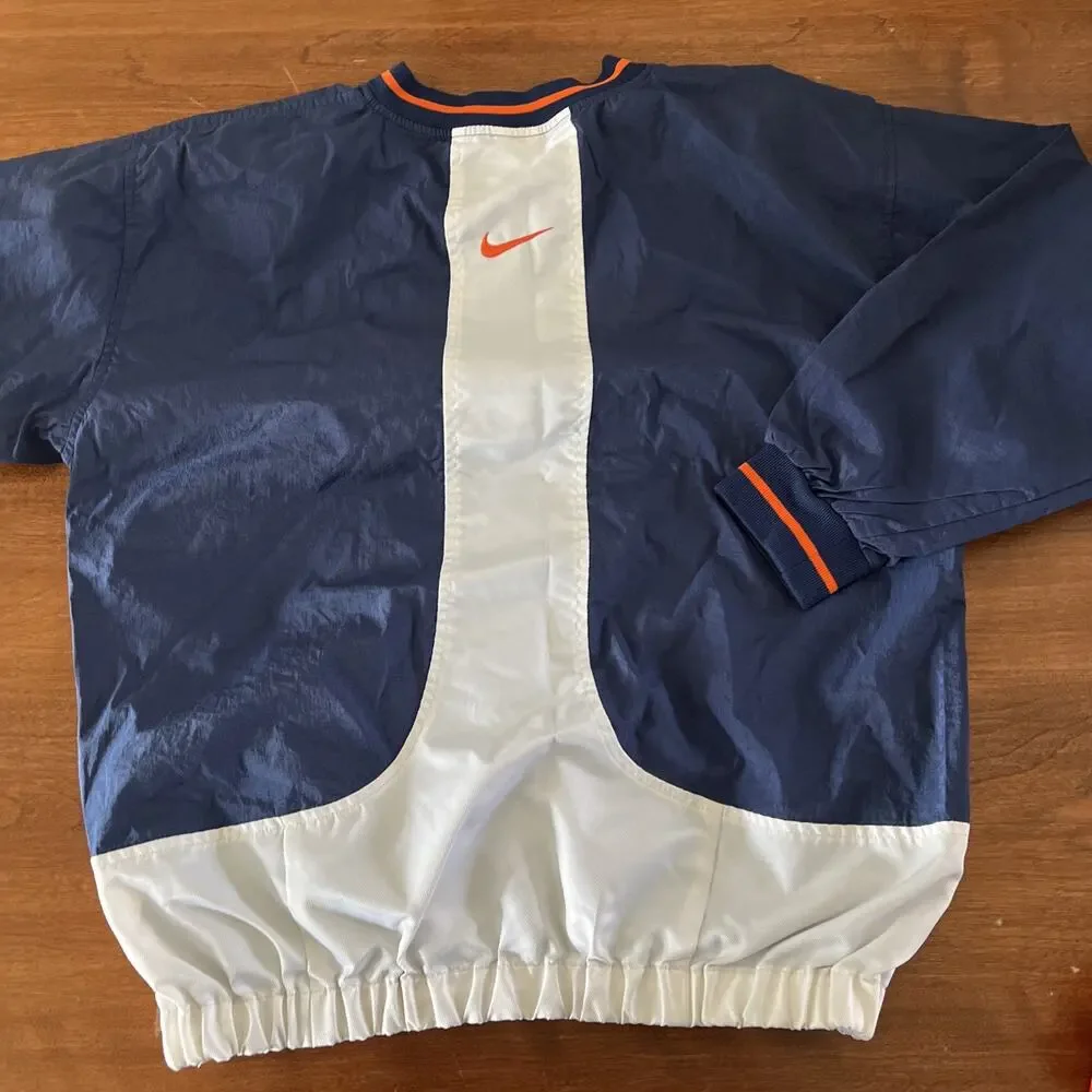 Nike lightweight pullover